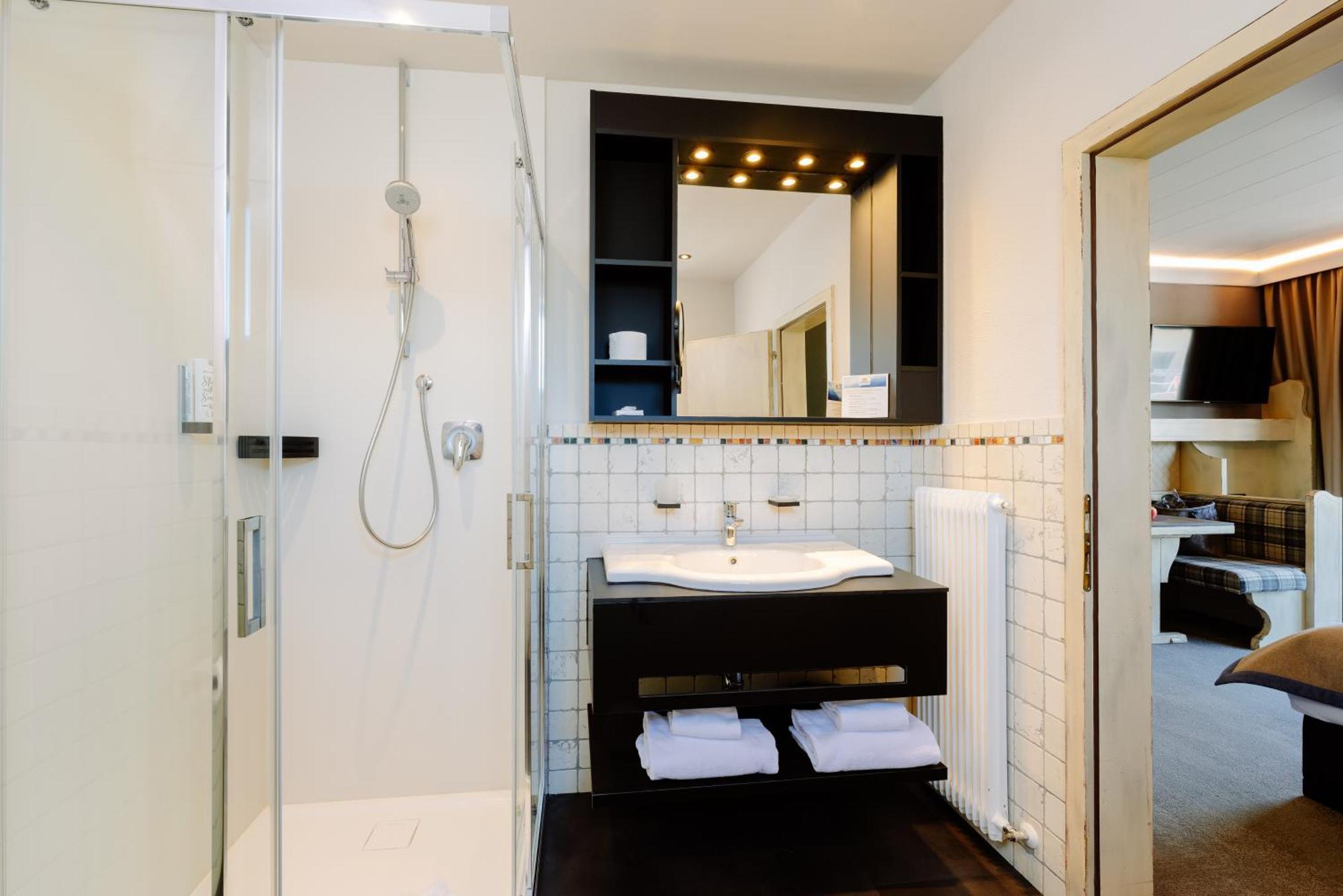 Mondi Hotel Tscherms Dış mekan fotoğraf